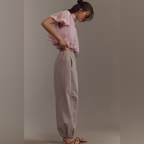 NWT! Anthropologie Light Gray Pilcro Mid-Rise Parachute Pants - Size Small ☂️ - Picture 4 of 6